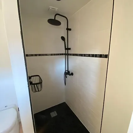 Konukevi Les Chambres De Macha