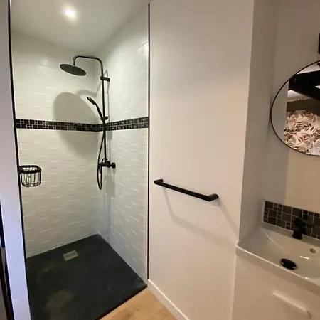 Les Chambres De Macha Konukevi *